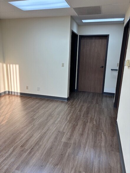 More Photos Of 11135 E Rush St, South El Monte Manufacturing For Lease