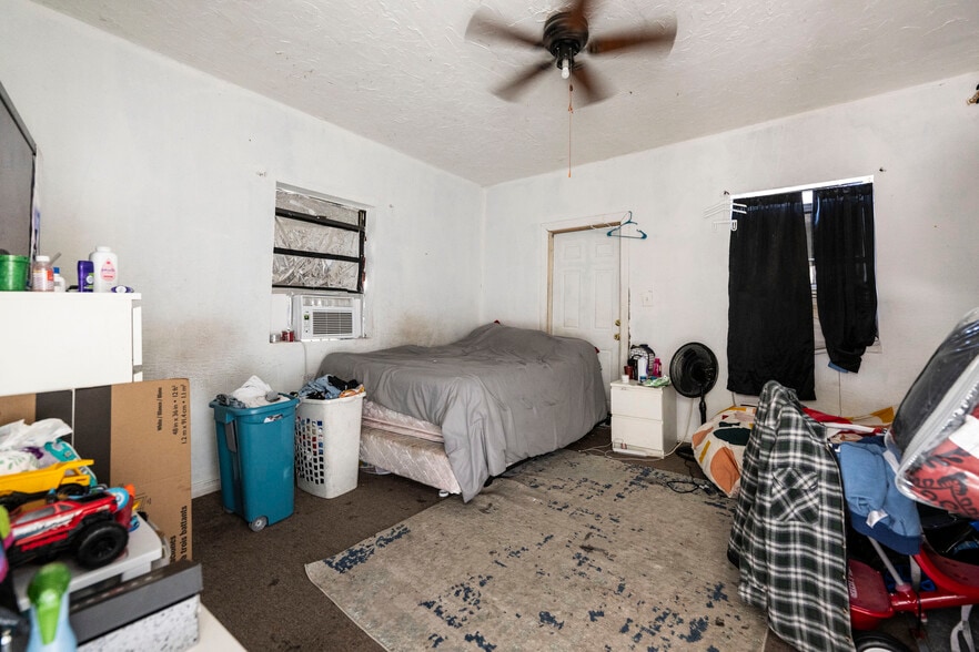 More Photos Of 433 Se Lake St, Stuart Apartments For Sale