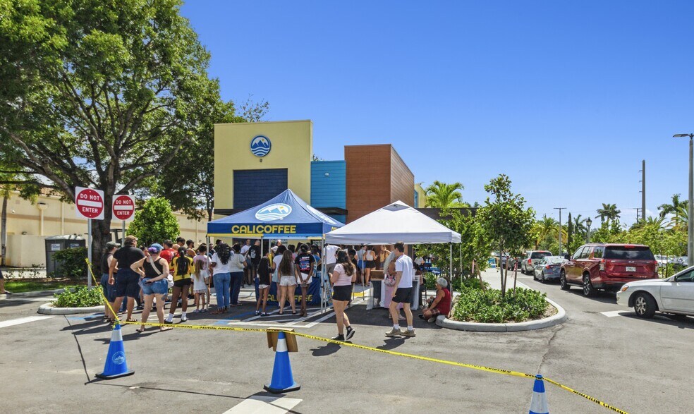 More Photos Of 1049 Lyons Rd, Coconut Creek General Retail For Sale