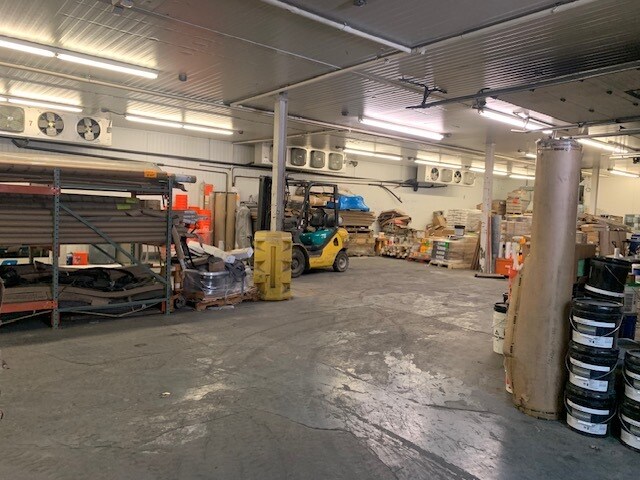 More Photos Of 221 Washington St, Mount Vernon Warehouse For Sale