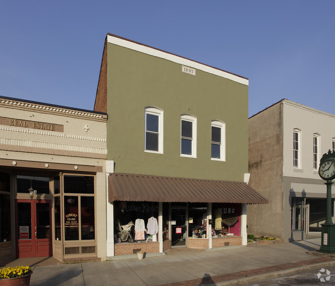 Primary Photo Of 132 S Main St, Woodruff Storefront Retail Office For Sale