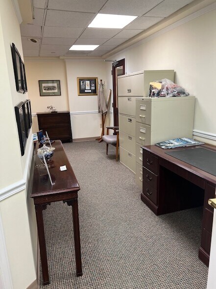 More Photos Of 112 S Tryon St, Charlotte Office Residential For Sale