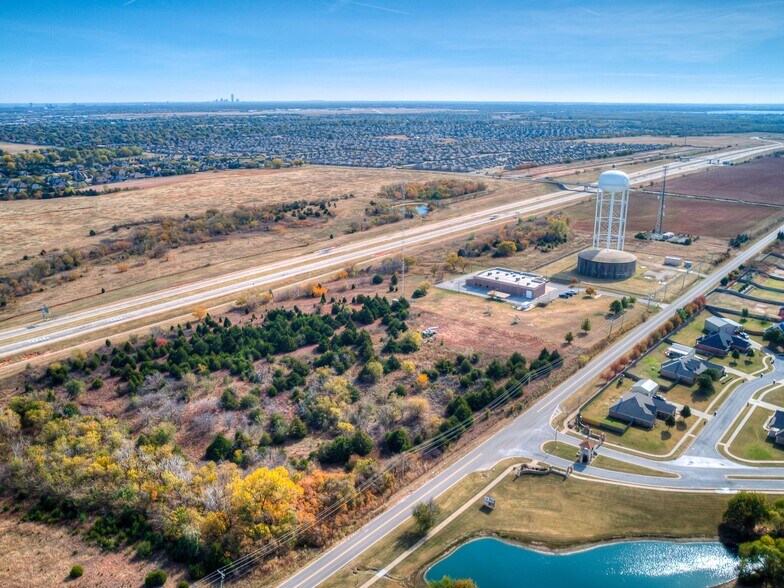 More Photos Of 9802 N Morgan Rd, Yukon Office For Sale