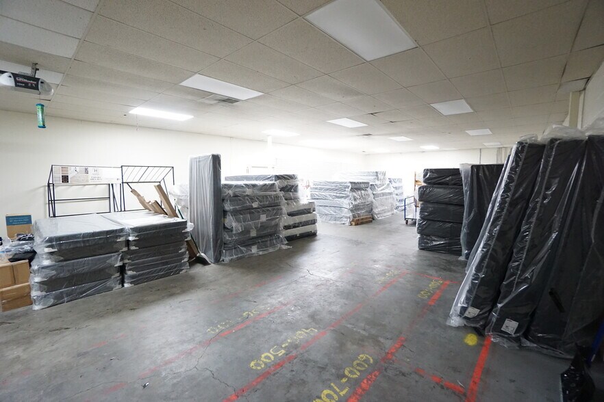 More Photos Of 3001 Main St, Union Gap Freestanding For Lease