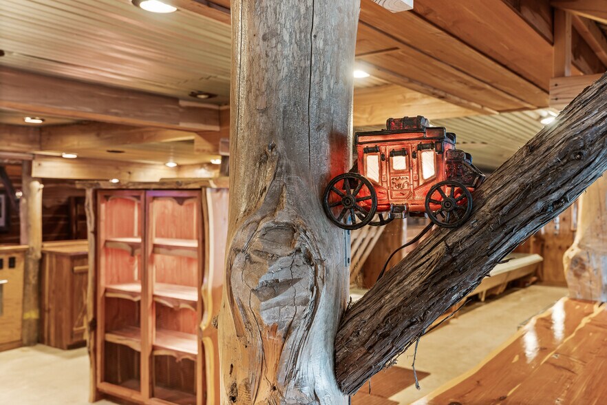 More Photos Of 2692 Highway 105 W, Navasota Specialty For Sale