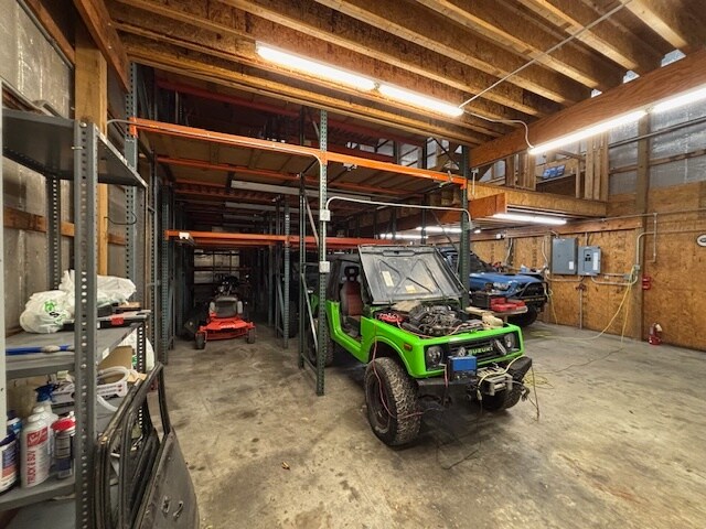 More Photos Of 205 S 5th St, Francisco Warehouse For Sale