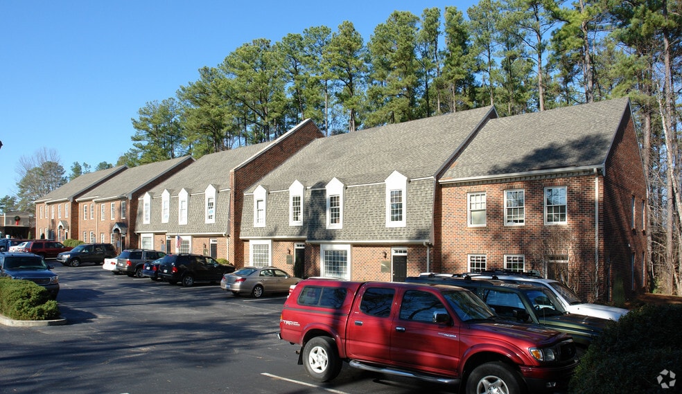 More Photos Of 4922-4948 Windy Hill Dr, Raleigh Office For Lease