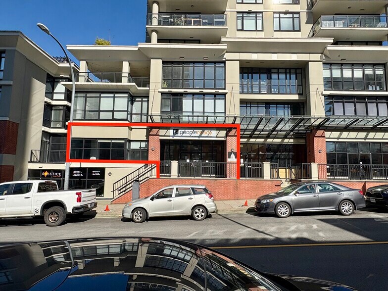 Primary Photo Of 601-619 Carnarvon St, New Westminster Storefront Retail Residential For Lease