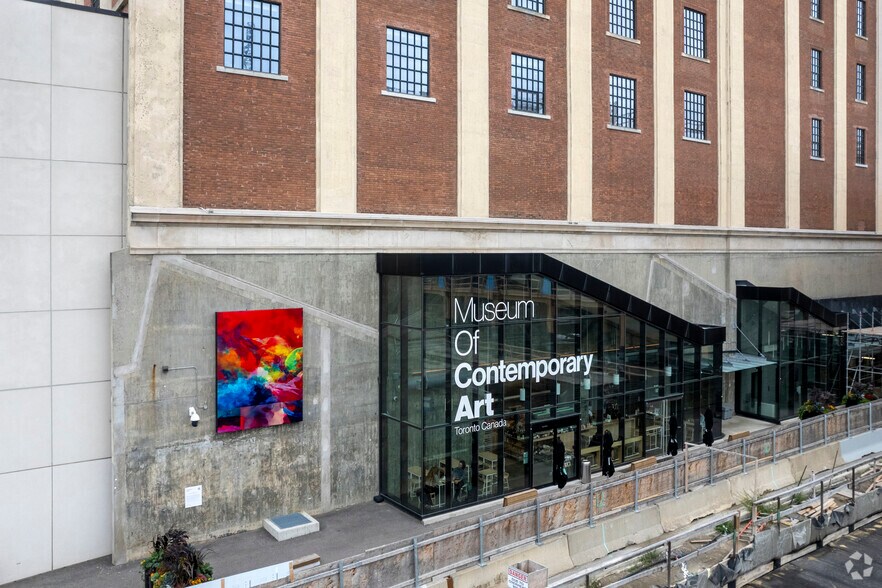 More Photos Of 158 Sterling Rd, Toronto Office For Lease