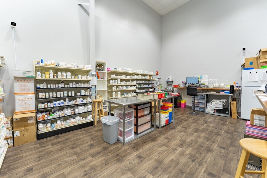 More Photos Of 13462 FM 529 Rd, Houston Light Distribution For Sale