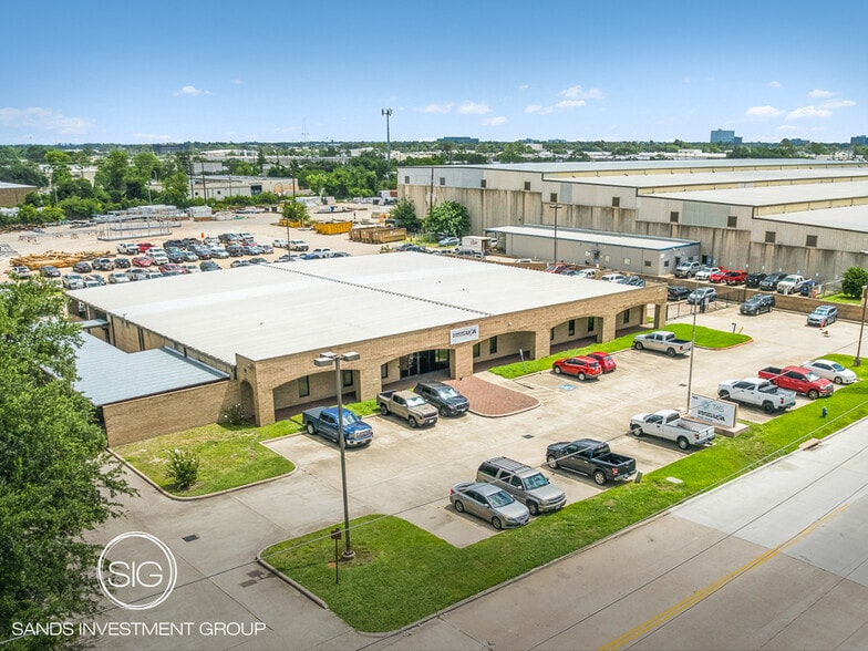 Primary Photo Of 9450 W Wingfoot Rd, Houston Manufacturing For Sale