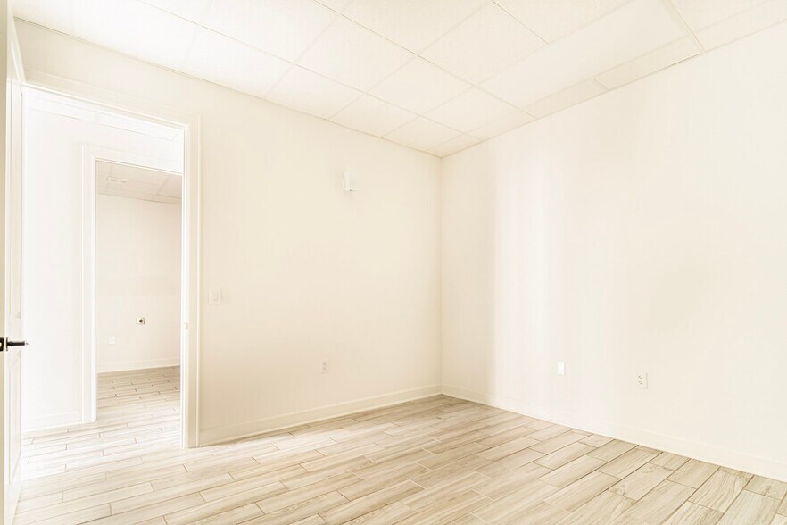 More Photos Of 26077 Nelson Way, Katy Medical For Lease