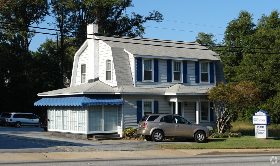 Primary Photo Of 710 Laurens Rd, Greenville Office For Sale