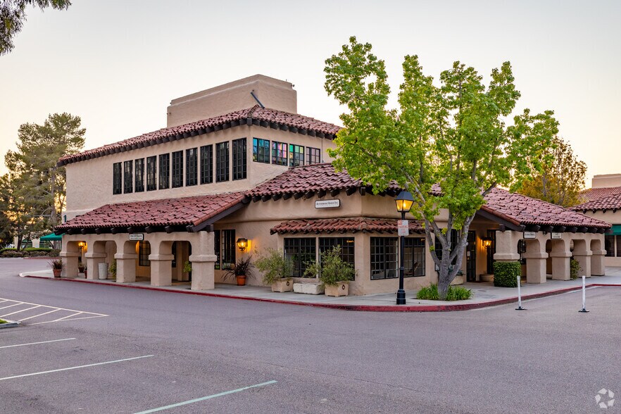 More Photos Of 16236 San Dieguito Rd, Rancho Santa Fe Unknown For Lease