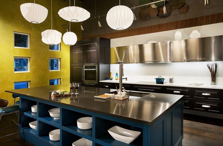 More Photos Of 25081 Bernwood Dr, Bonita Springs Office For Sale