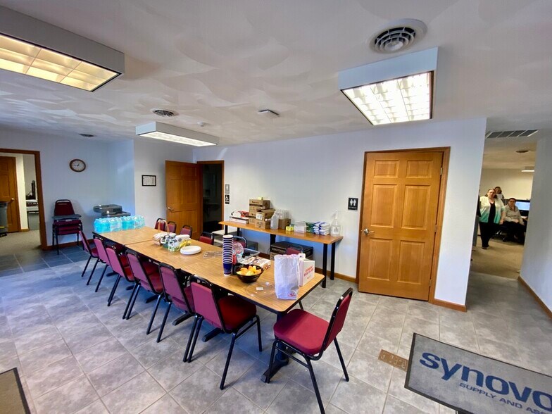 More Photos Of 16888 State Route 706, Montrose Medical For Lease