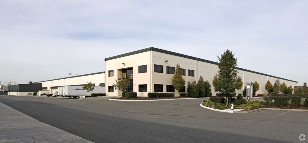 More Photos Of 2205 70th Ave E, Fife Warehouse For Lease