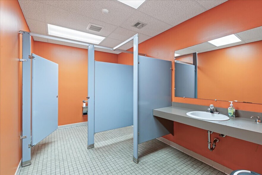 More Photos Of 46 S Main St, Concord Office For Sale