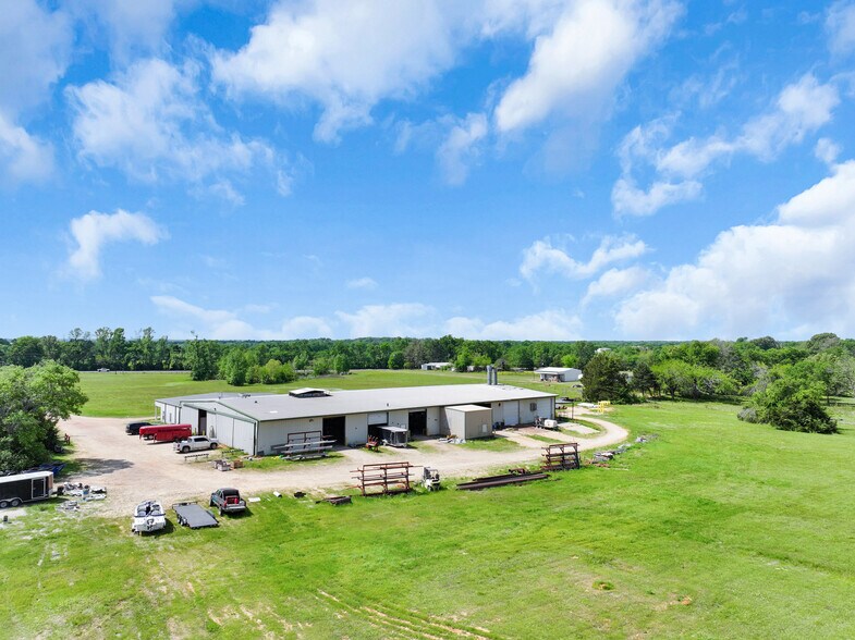 More Photos Of 14733 E State Hwy 11, Como Warehouse For Sale