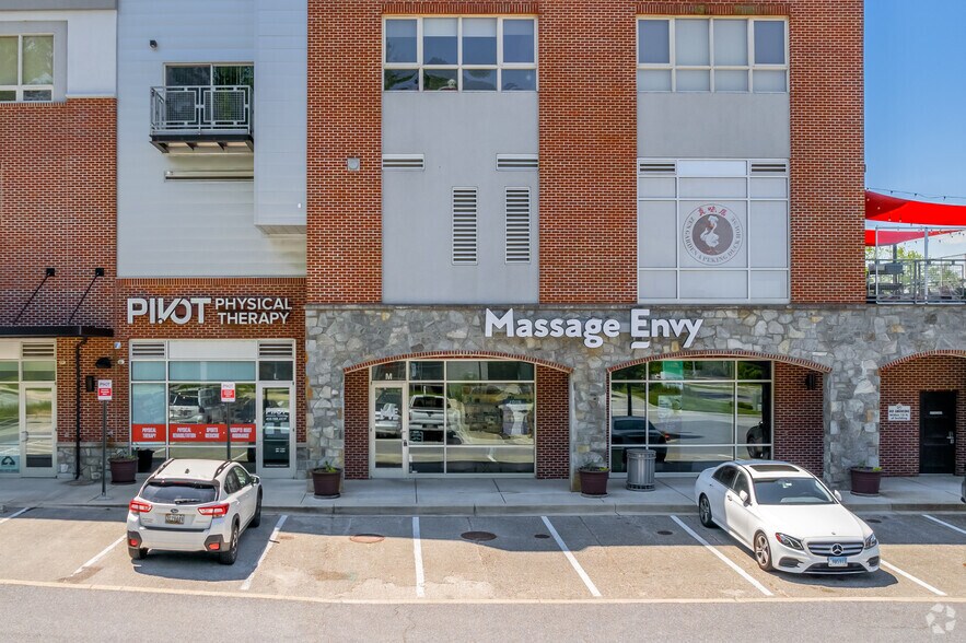 More Photos Of 10039 Baltimore National Pike, Ellicott City General Retail For Lease