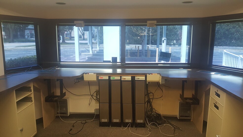 More Photos Of W62N248 Washington Ave, Cedarburg Medical For Lease