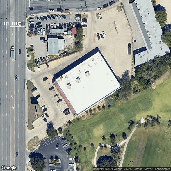 More Photos Of 6200 San Pedro Ave, San Antonio Auto Repair For Lease