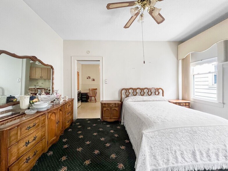 More Photos Of 700-702 N 7th St, Newark Apartments For Sale