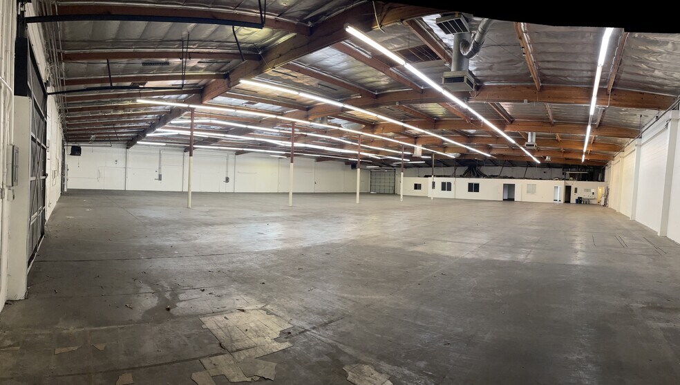 More Photos Of 10309 Vacco St, South El Monte Warehouse For Lease