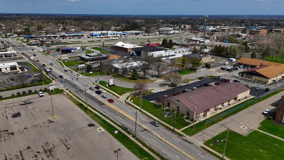 More Photos Of 5770 Karl Rd, Columbus Medical For Sale