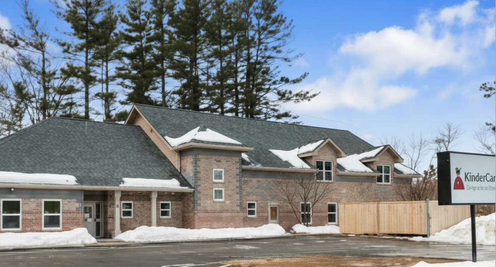More Photos Of 301 Derry Rd, Hudson Daycare Center For Sale