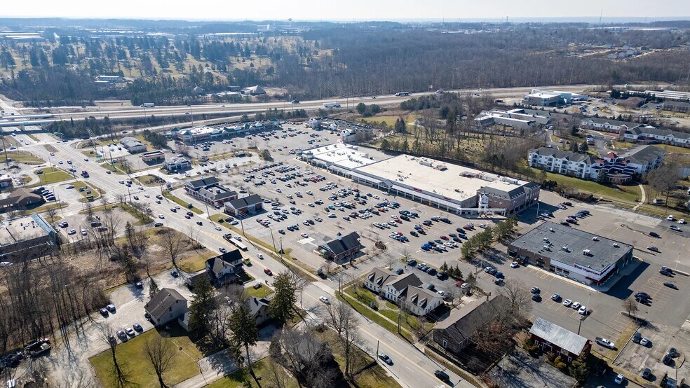 More Photos Of 8870-8934 Darrow Rd, Twinsburg Unknown For Lease