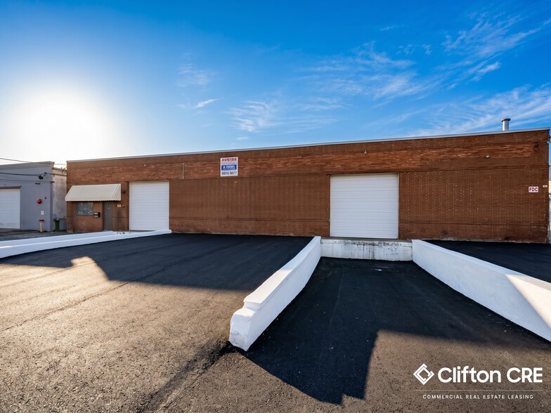 More Photos Of 611 Commerce Rd, Linden Manufacturing For Lease