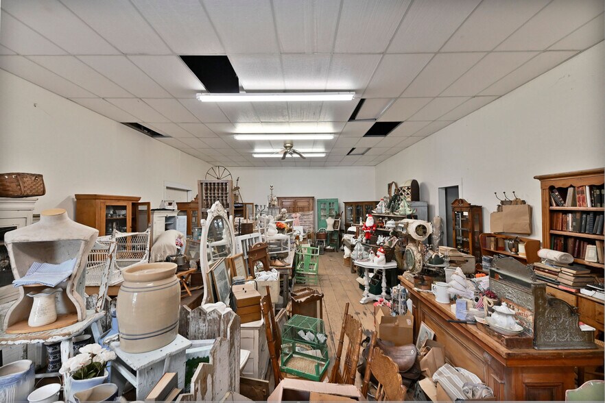 More Photos Of 68 Church Hill Rd, San Andreas Flex For Sale