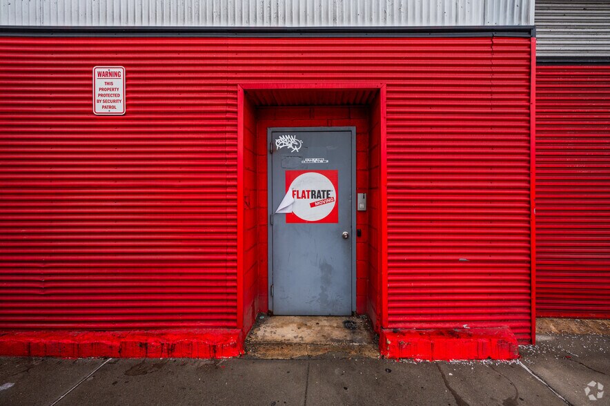 More Photos Of 175 W Canal St, Bronx Warehouse For Lease