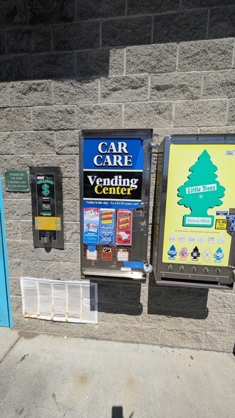 More Photos Of 311 Van Giesen Street, Richland Carwash For Sale