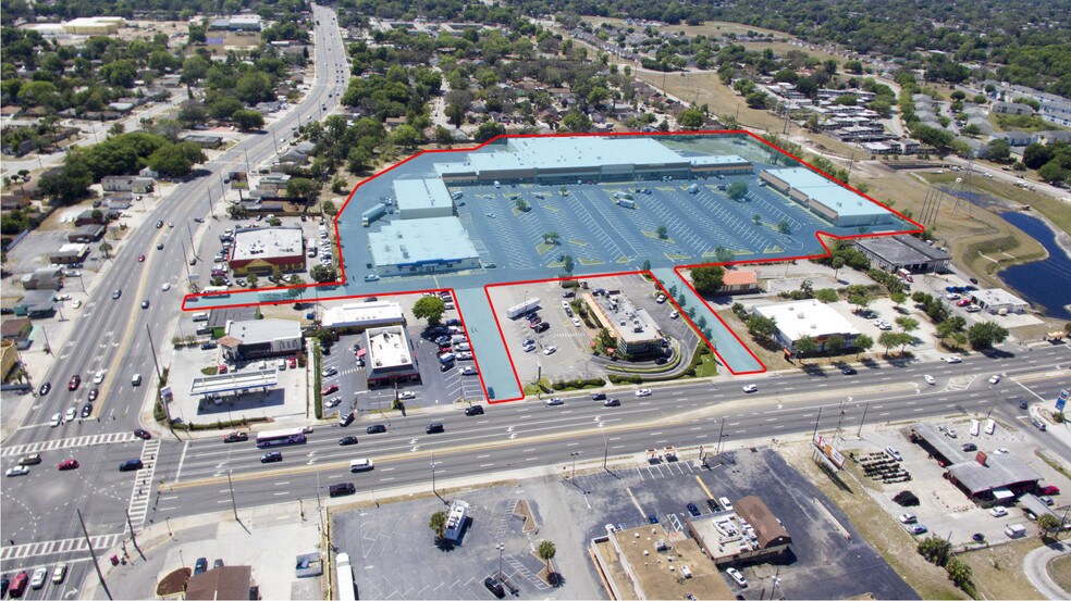 More Photos Of 5300 Silver Star Rd, Orlando Freestanding For Lease