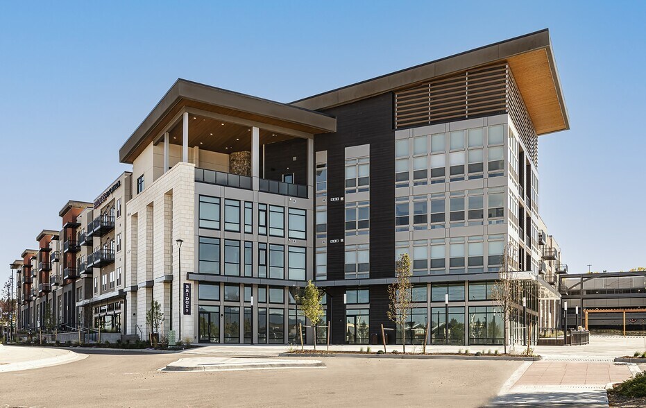 More Photos Of 270 E Flatiron Crossing Dr, Broomfield Apartments For Lease