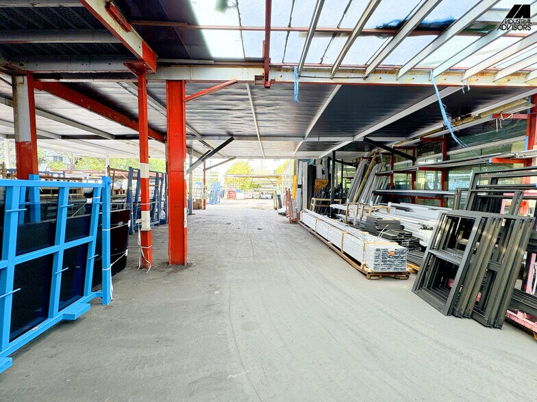 More Photos Of 290 W 78th Rd, Hialeah Warehouse For Sale