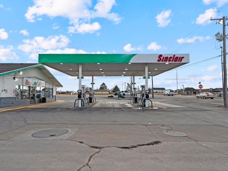 More Photos Of 5500 W 5500 S, Hooper Service Station For Sale