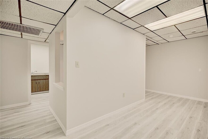 More Photos Of 204-206 W Interlake Blvd, Lake Placid Medical For Sale