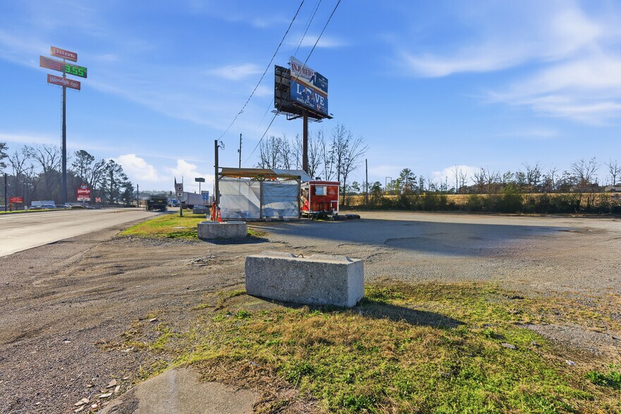 More Photos Of 2210 US-41, Calhoun Land For Sale