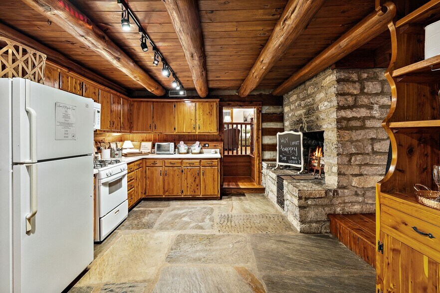 More Photos Of 2133 Allisona Rd, Eagleville Lodge Meeting Hall For Sale