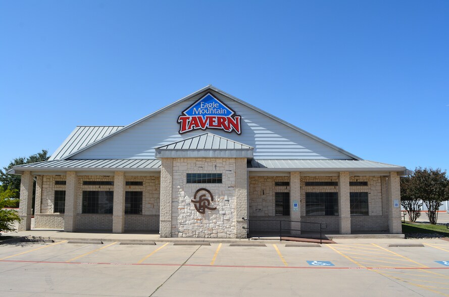 Primary Photo Of 7255 Boat Club Rd, Fort Worth Restaurant For Sale