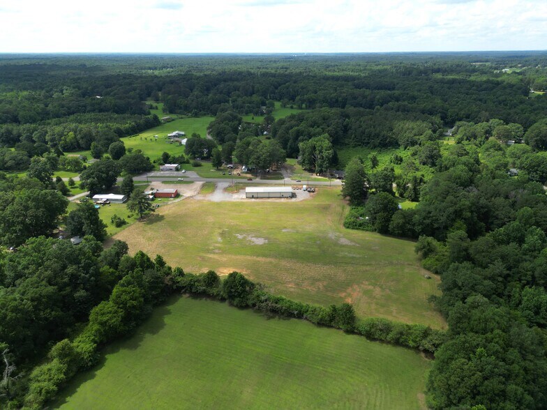 More Photos Of 26140 Highway 69, Jasper Industrial For Sale