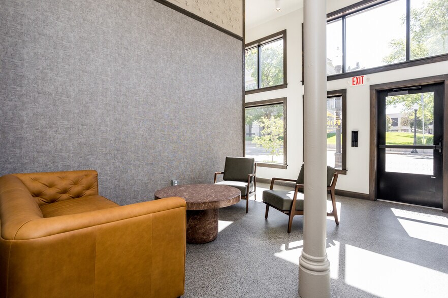 More Photos Of 1 S Washington St, Danville Office For Lease