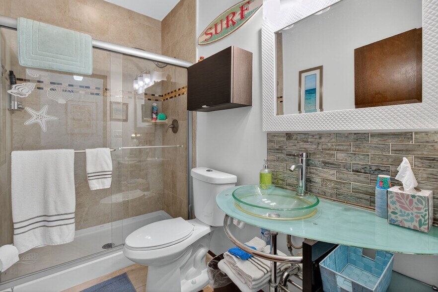 More Photos Of 5657 Shore S blvd, Gulfport Specialty For Sale