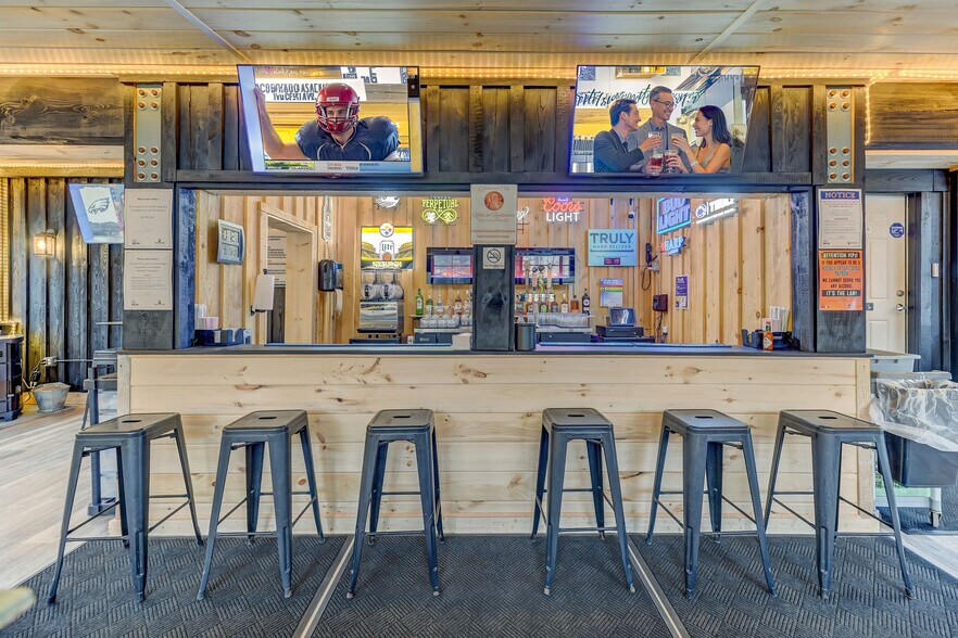 More Photos Of 184 Jamison City Rd, Benton Restaurant For Sale