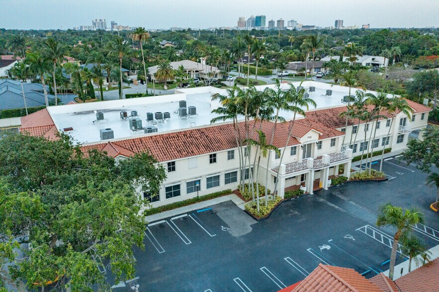 More Photos Of 7765 SW 87th Ave, Miami Medical For Sale