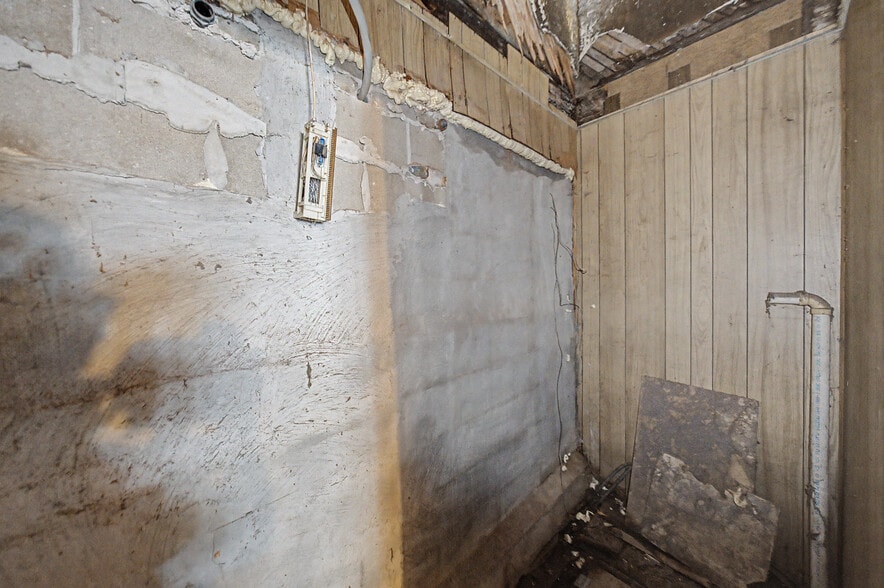 More Photos Of 726 12th St, Belle Plaine Specialty For Sale