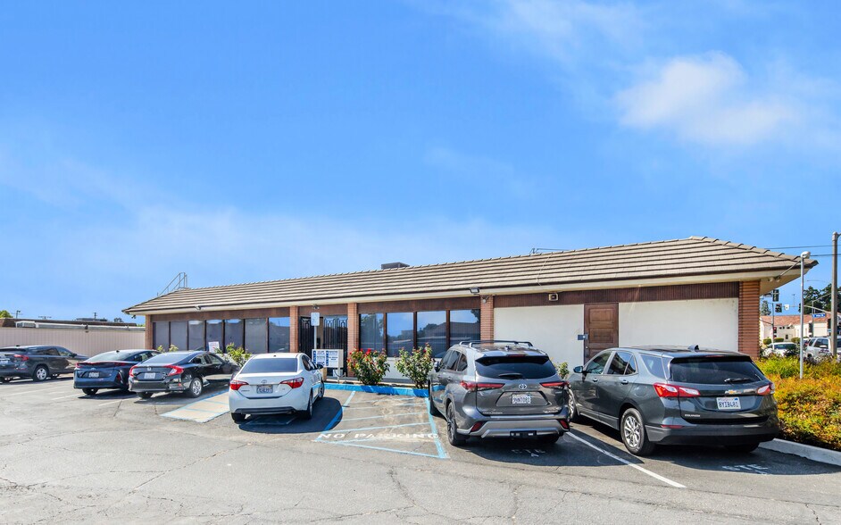 More Photos Of 1890 N Garey Ave, Pomona Medical For Lease